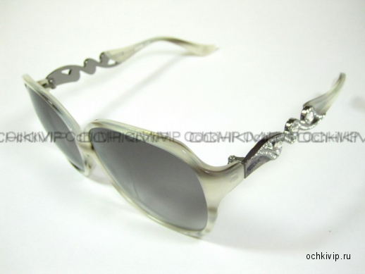 Новинки сезона 2011 фото